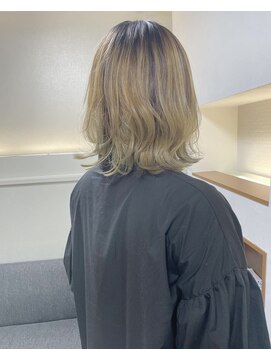 ユーリ(juli) バレイヤージュ