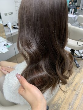 リーホリエ(Lee Horie) 【mio】ブリーチなしで透明感ベージュ♪