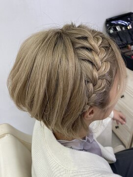 リサ 恵比寿(risa.) 編み込みスタイル