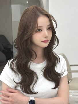 マウル 栄(MAEUL) 小顔レイヤーカット ココアベージュ