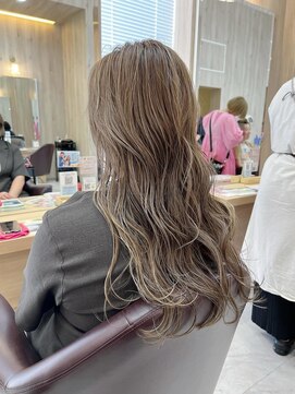 ユウヘアー 千代田橋店(U Hair) ハイライトイルミナカラーレイヤースタイル