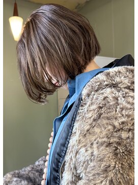 ゾーイダイミョウ(ZOEY daimyo) 福岡天神大名 海外風ボブレイヤー