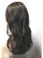 コピーヌ 高田馬場店(Copine)&nbsp;透明感あふれる暗髪の定番カラー☆アッシュグレー×セミロング☆