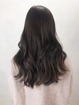 アイティーバイアルバム 下北沢店(IT by ALBUM) 透明感グレージュ_アースカラーくびれヘアツートン_ba364261