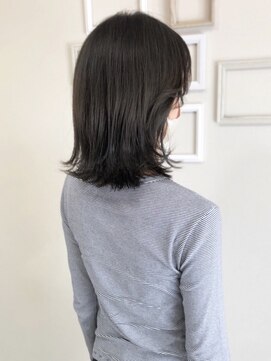 シュエール(Chuaile) 韓国風外ハネ☆ダークオリーブ