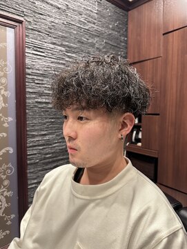 プレミアムバーバー 目黒店(PREMIUM BARBER produce by HIRO GINZA) ツイストパーマ