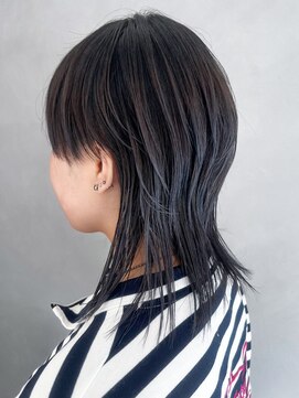 アイティーバイアルバム 松戸店(IT by ALBUM) レイヤーカットアッシュブラックフレンチカジュアル_ba481372