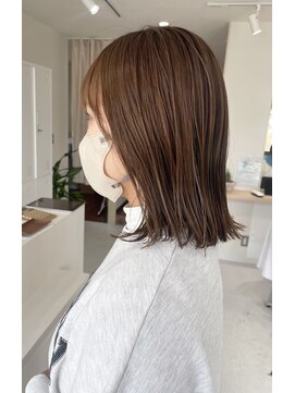 メロウ(mellow) シアーベージュ