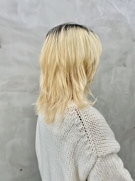 スー 渋谷(suu) レイヤーカットダブルカラーブロンドカラーウルフカット