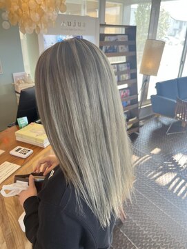 ヘアラウンジ アングゥ(hair lounge ungu) シャドールーツ