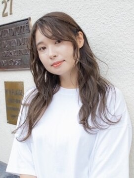 ヘアアンドリラクゼーション シャッセ(Hair&Relaxation SASE) ウェーブロング