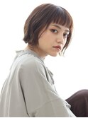 小顔に見えるヘア×ミニボブ