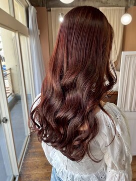 クロエ バイ ラヴィズム 小針店(CLOE by LUVISM) ツヤツヤワインレッドカラー