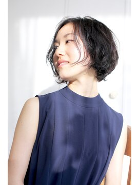 レブルーム(rebloom) フェミニンボブ