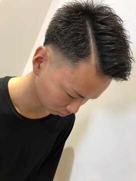 ビューティーリゾート アカヒゲ(Beauty Resort AKAHIGE) 2019/ss フェードスタイル