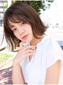 アッシュベージュ 透け感ミディ