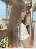ミディアムヘアグレージュカラーデザインカラーシルキーベージュ