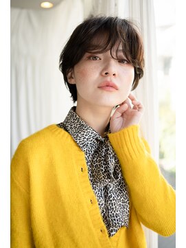 マグノリア オモテサンドウ(MAGNOLiA Omotesando) 重めのカールが可愛い！女っぽマッシュショート・・・HINATA