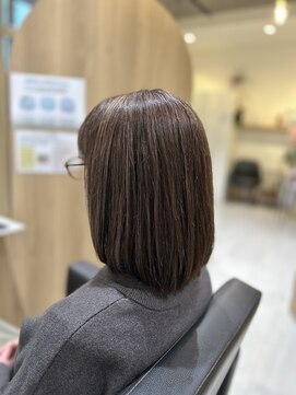 ネモトヤニーゴーマルマル(NEMOTOYA2500) まとまるアッシュベージュ