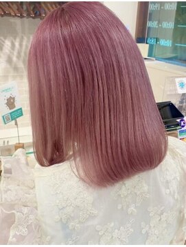 ネオリーブ クタ 町田店(Neolive kuta) ピンクベージュ【町田】ミディアムヘア