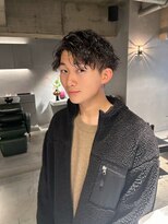 リール(rire)&nbsp;rireニュアンスパーマカルマパーマベリーショートダークアッシュ