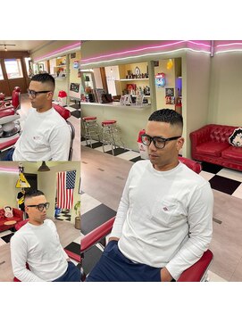 ゴリラ(GORILLA) -80's American barber shop-