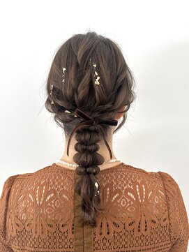 ミンクスオーバー(MINX OVER) 【ヘアセット】編み下ろし