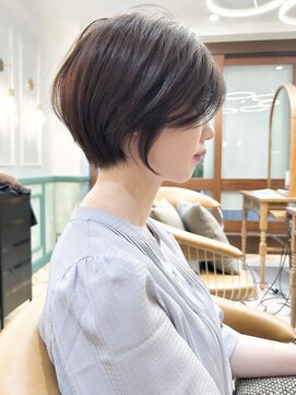 ロンド エメ 柏(Lond aimer) 柏ショートボブくびれヘアハイライトカラー韓国顔周りレイヤー柏