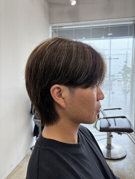 ウニュ(uninu) センターパートウルフ