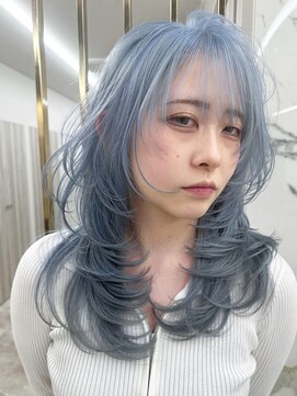 エトワール(ETOILE) レイヤーカット/ミディアムレイヤー/ハッシュカット/水色カラー