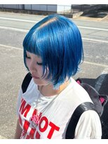 ナーチュア(NURTURE)&nbsp;レイヤーボブ＋透明感ブルー