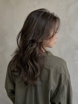 吉 船橋(kici)&nbsp;ロングレイヤー/ニュアンスパーマ/暗髪