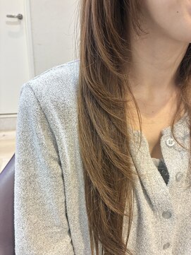 エル バイ ファースト(L by first) 【L by first】ハッシュカット×スーパーロング　10代/20代/30代