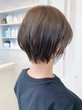 キャアリー(Caary) 福山市美容室Caary人気 ふんわり丸みひし形シルエットボブ