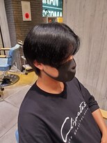 アクシー ヘアーアンドメイク(AXY HAIR&MAKE)&nbsp;センターパートマッシュ/前下がりマッシュウルフ