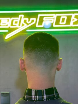 グリーディーフォックス 代々木(Greedy FOX) 韓国マッシュ/センタ-パ-ト/ツイストスパイラル/スキンフェード