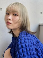 遊人セントラル(CENTRAL)&nbsp;ハイトーンウルフボブ×ローライト