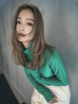 ログ オモテサンドウ(L.O.G OMOTESANDO) レイヤースタイル【エクステ,縮毛,ブリーチ,インナーエクステ】