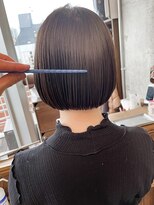 エルランカ(L.lanka)&nbsp;前下がりボブ/切りっぱなしボブ/ミルクティーベージュ/ミニボブ