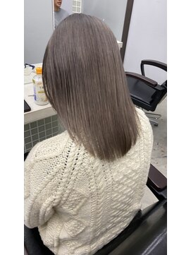 ヴァーディ オモテサンドウ(Vardy omotesando) グレージュ/ケアブリーチ/ダブルカラー