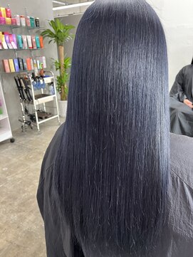 イロ バイ ミロク(ILO by miloc) ブルーカラー