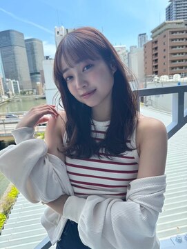 アンダーバーホワイト 天神店(_WHITE) シースルーバング/ミディアム/透明感/レイヤーカット