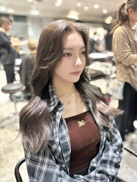 アクション 心斎橋店(ACTION) レイヤーカット　オリーブベージュ　韓国ヘア　顔まわりカット