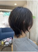 大人女性におすすめ！こなれ感ショートウルフ