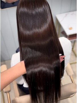 ルシエル(Le ciel) レイヤーカット髪質改善縮毛矯正酸性ストレート