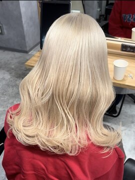 リット(lit) ホワイトブロンドは正義