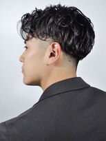 ヒロギンザ 横浜店(HIRO GINZA)&nbsp;センターパートスキンフェード