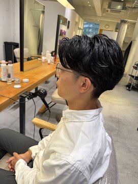 MEN’S HAIR/波巻ツイストスパイラル/フェザーパーマ/宝塚