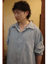 エディ(Edy)&nbsp;メンズ波巻きスパイラルパーマケアパーマ眉毛カット外国人風