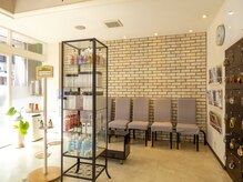 エスプラス 大久保店の雰囲気（内観です【大久保美容室/オーガニックカラー/髪質改善】）